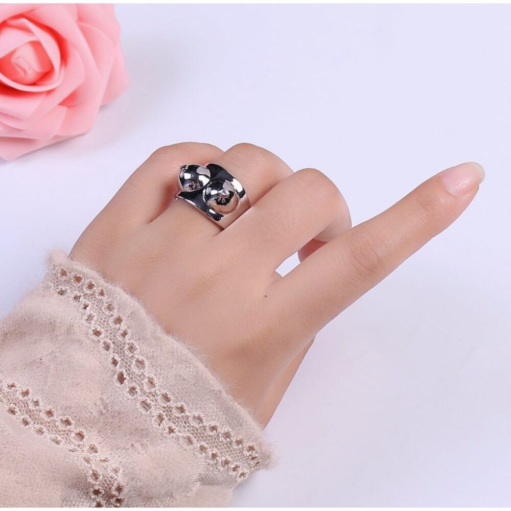 Silver Boobs Ring Novelty Breast Cancer Awareness. Or Breastfeeding Adjustable - Picture 2 of 4